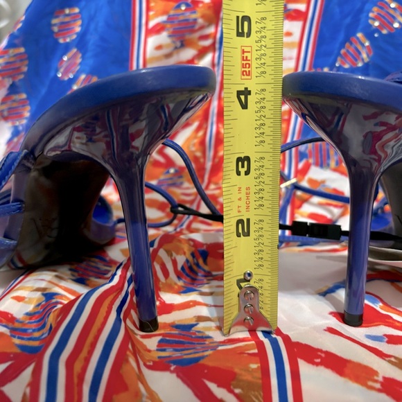 Zara Strappy Sandal Heels - Picture 12 of 12